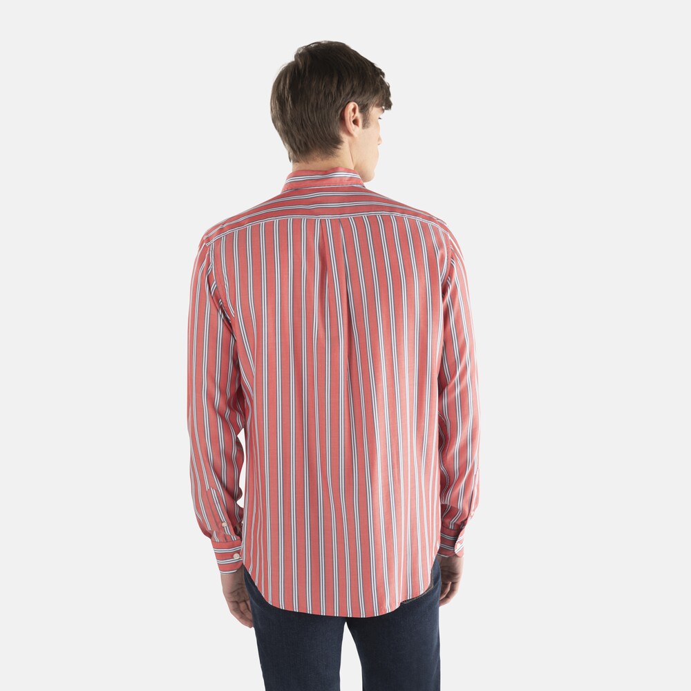 Striped shirt with contrasting inner details